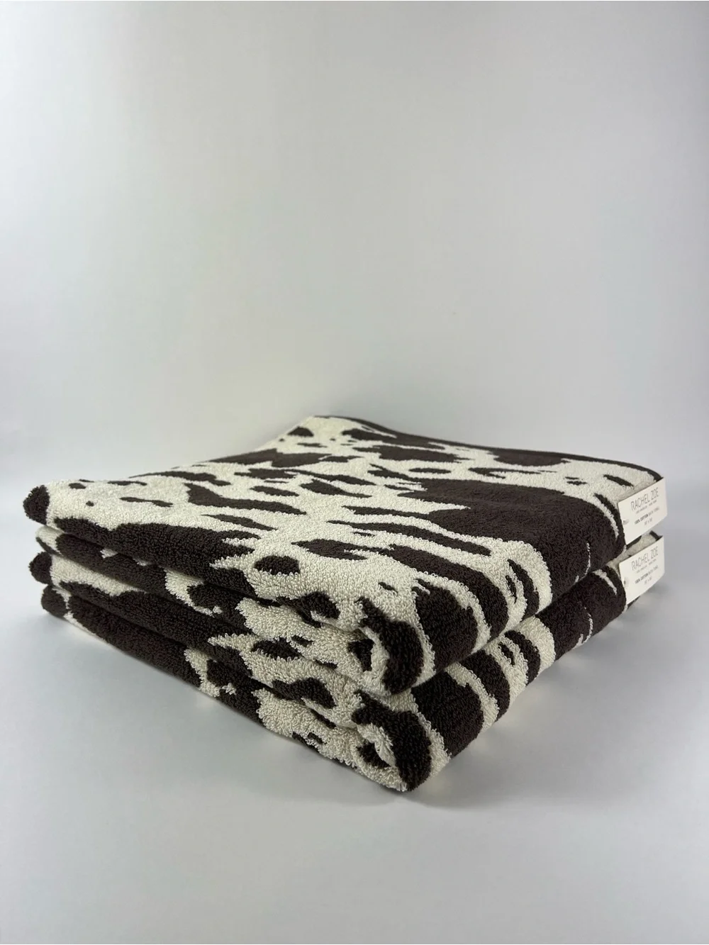 Rachel Zoe Bath Towel Set Brown and Cream Cow-Print Soft Cotton 2 Pc Set NEW